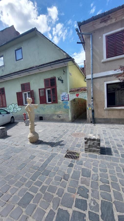 Apartament Diaconu Coresi Lägenhet Braşov Exteriör bild