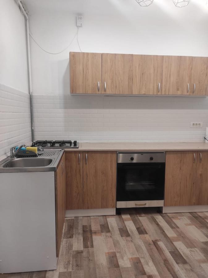 Apartament Diaconu Coresi Lägenhet Braşov Exteriör bild